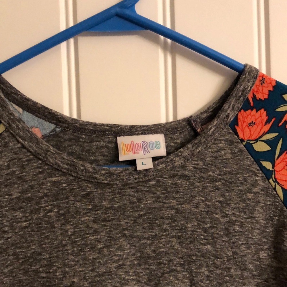 Lula Roe raglan tee - Picture 2 of 3